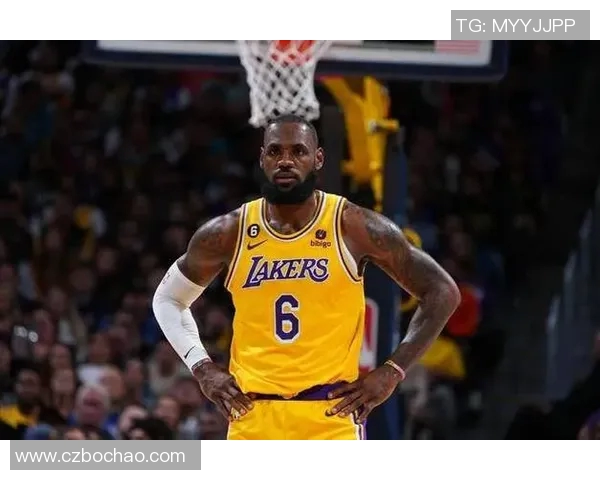 湖人逆袭勇士，詹姆斯狂砍40分打破万分纪录，终结对手17连胜