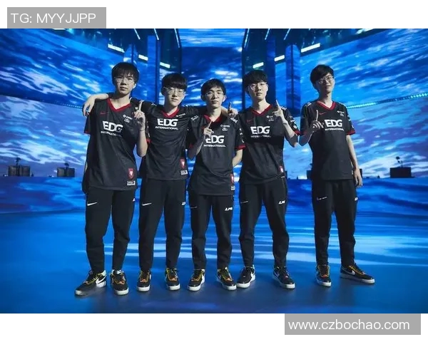 英雄联盟盛宴：深入解析EDG战队背后的强大实力与团队精神